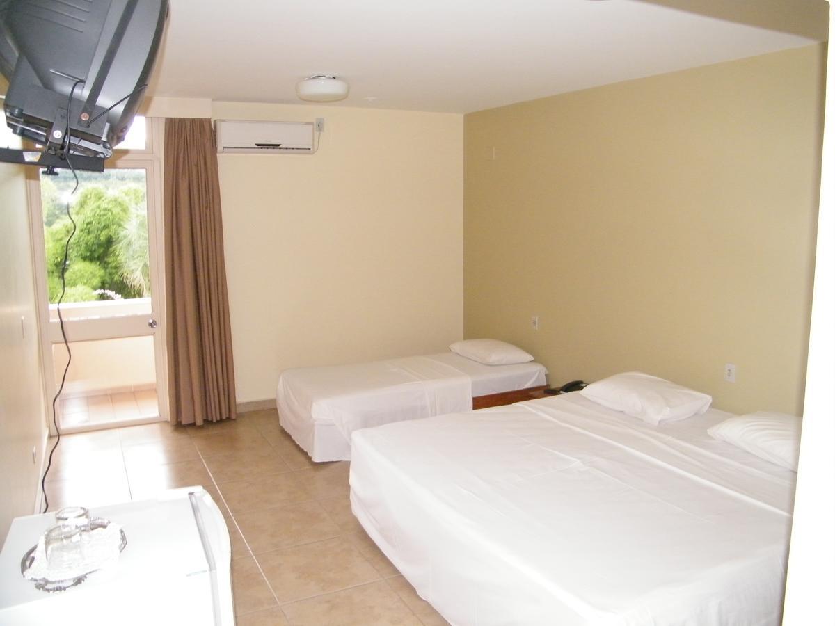 Hotel Vila Boa Goias Luaran gambar