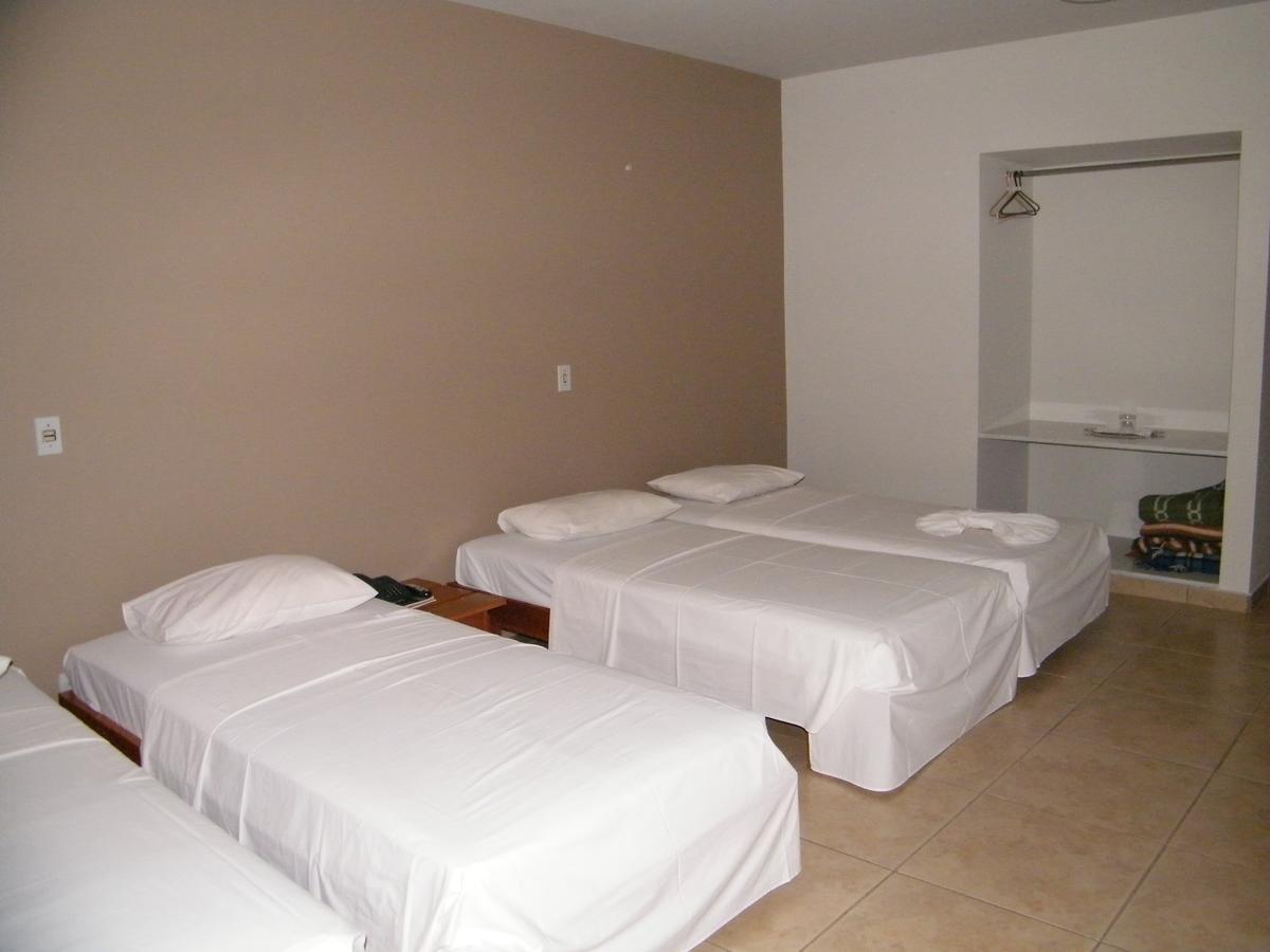 Hotel Vila Boa Goias Luaran gambar